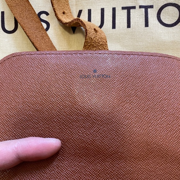 Authentic vintage Louis Vuitton monogram Cartouchiere  crossbody PM - Picture 9 of 10